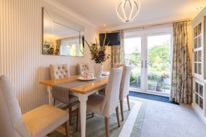 Dining room- click for photo gallery